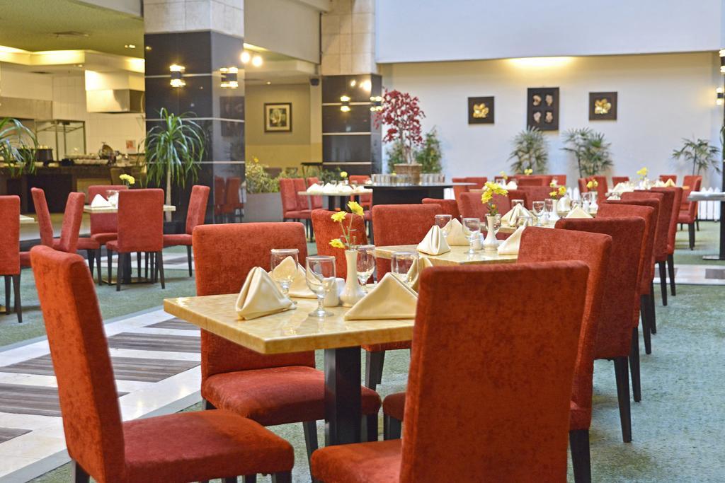 Golden Flower By Kagum Hotels Bandung Dış mekan fotoğraf