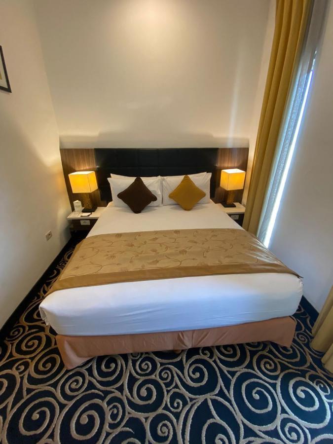 Golden Flower By Kagum Hotels Bandung Dış mekan fotoğraf